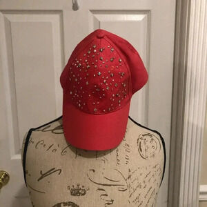 Women’s pink hat
